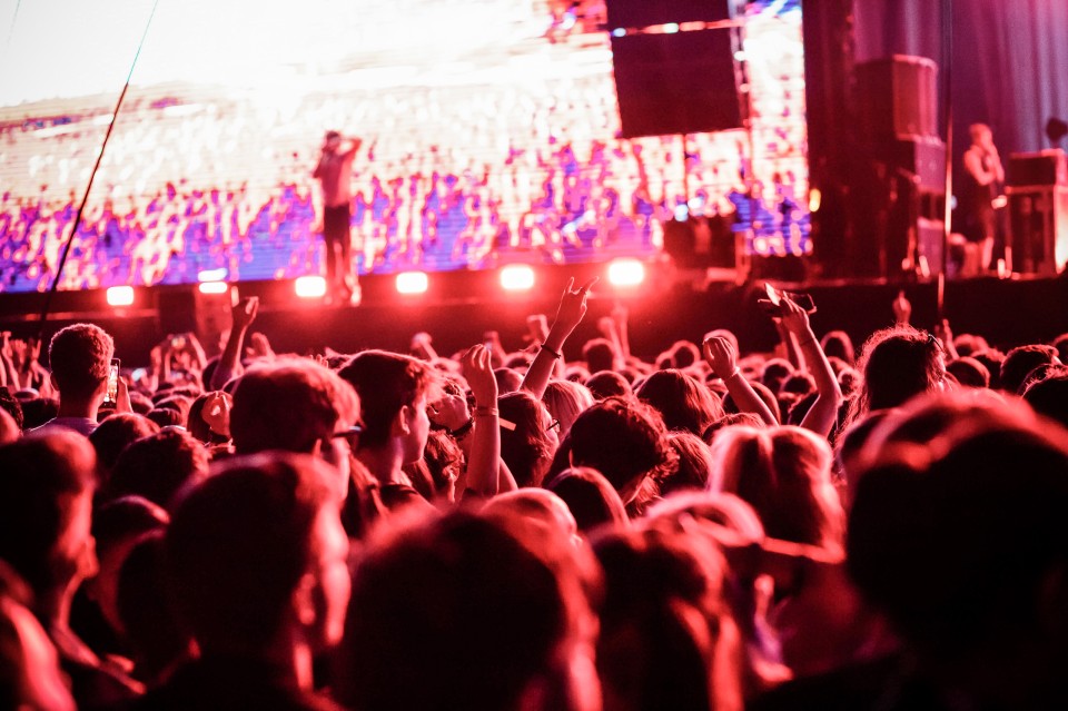 live-event-crowd
