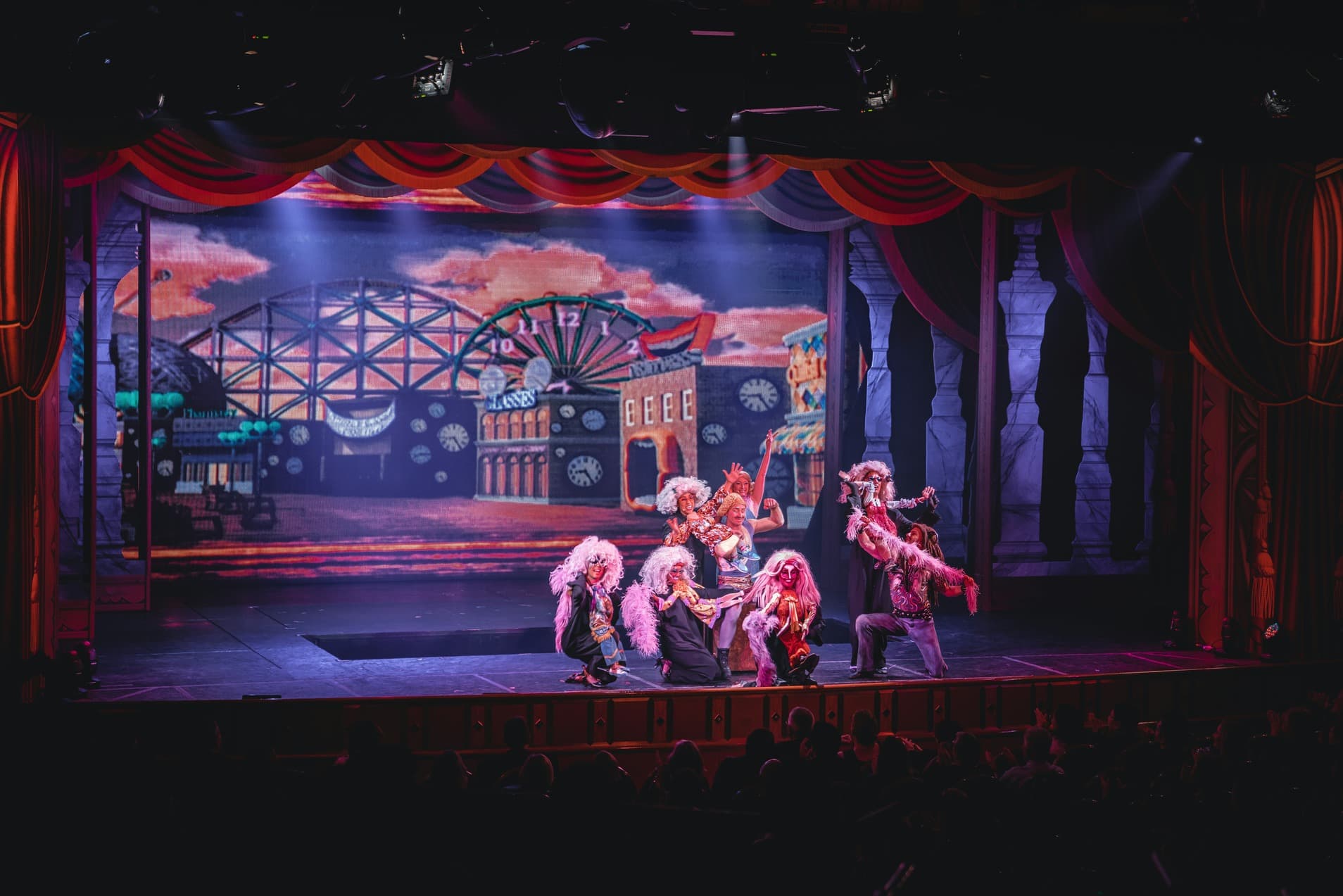 players-on-stage