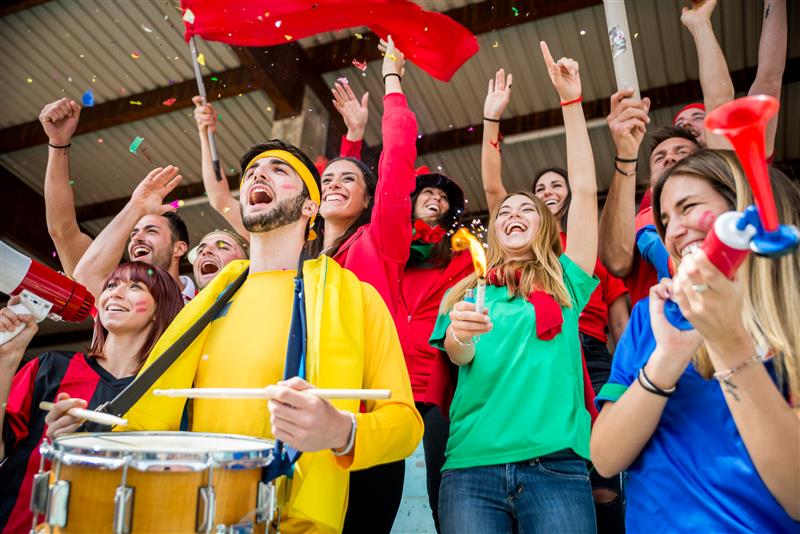 Fans-cheering-stadium